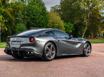 Ferrari F12 BERLINETTA